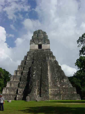 tikal5.jpg (285688 Byte)